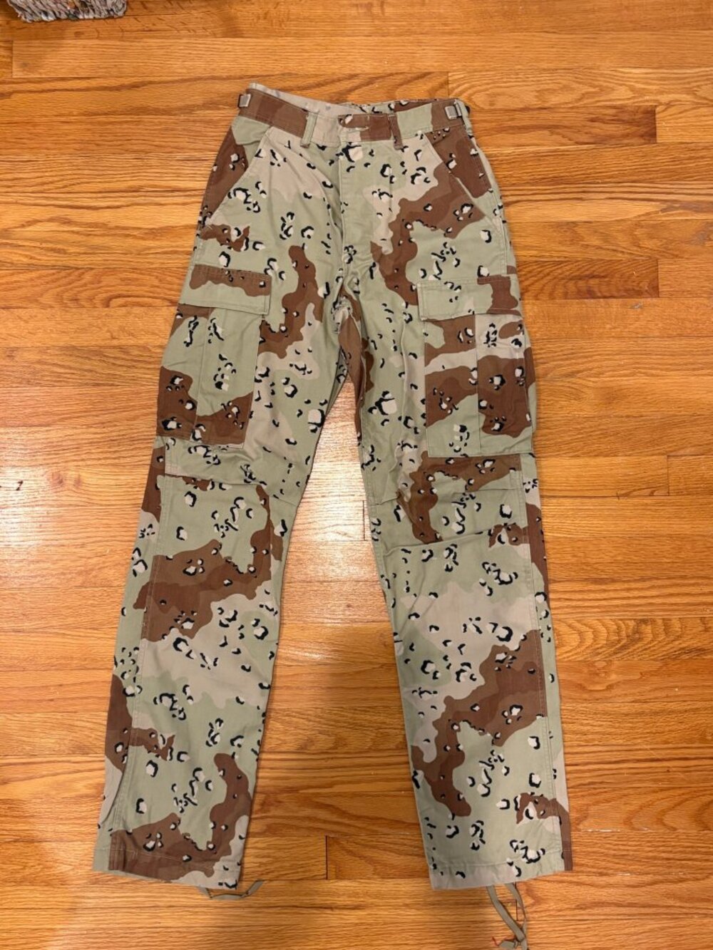 Desert Camo Loose Fit Cargo Pants (Size XS)